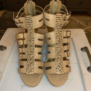 Cynthia Vincent Jett Wood Wedge Sandal 8